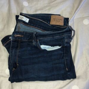 Abercrombie & Fitch Jeans- Dark Wash